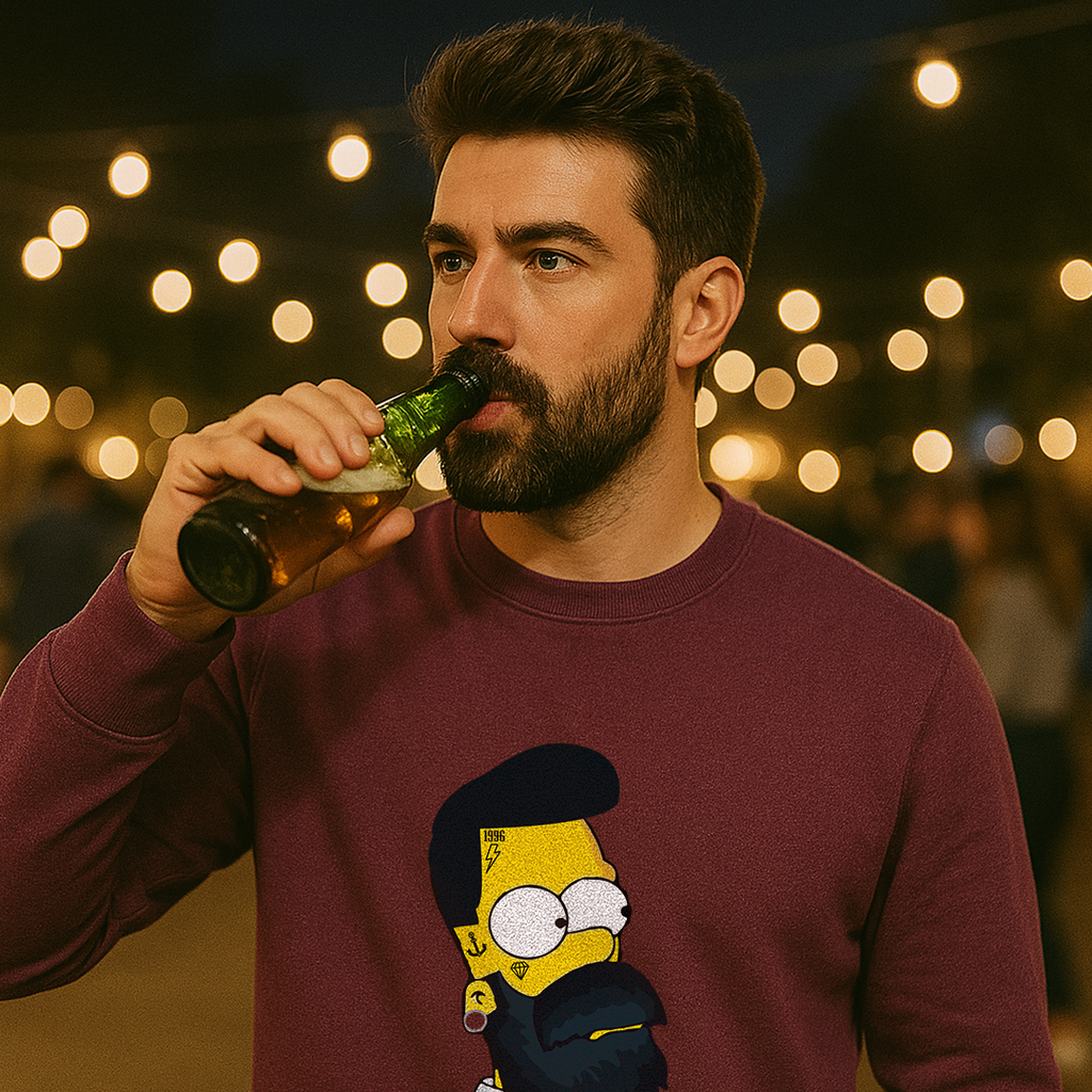 Sudadera Neanderthal Stay True Stay Loud en granate para look rebelde y desenfadado