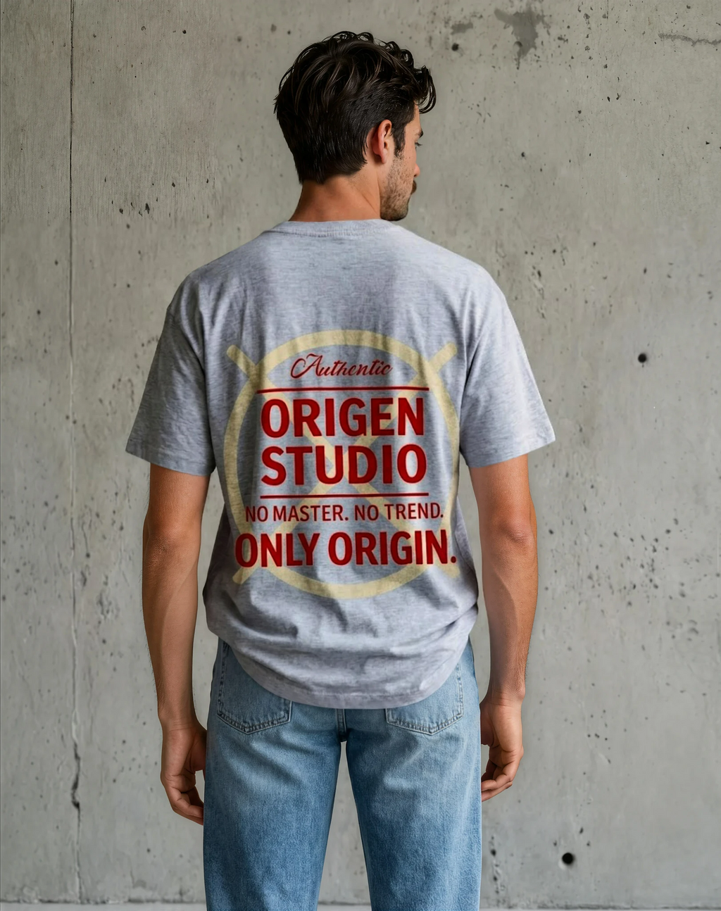 Camiseta gris Origen Studio espalda diseño gráfico algodón 100% fabricación España